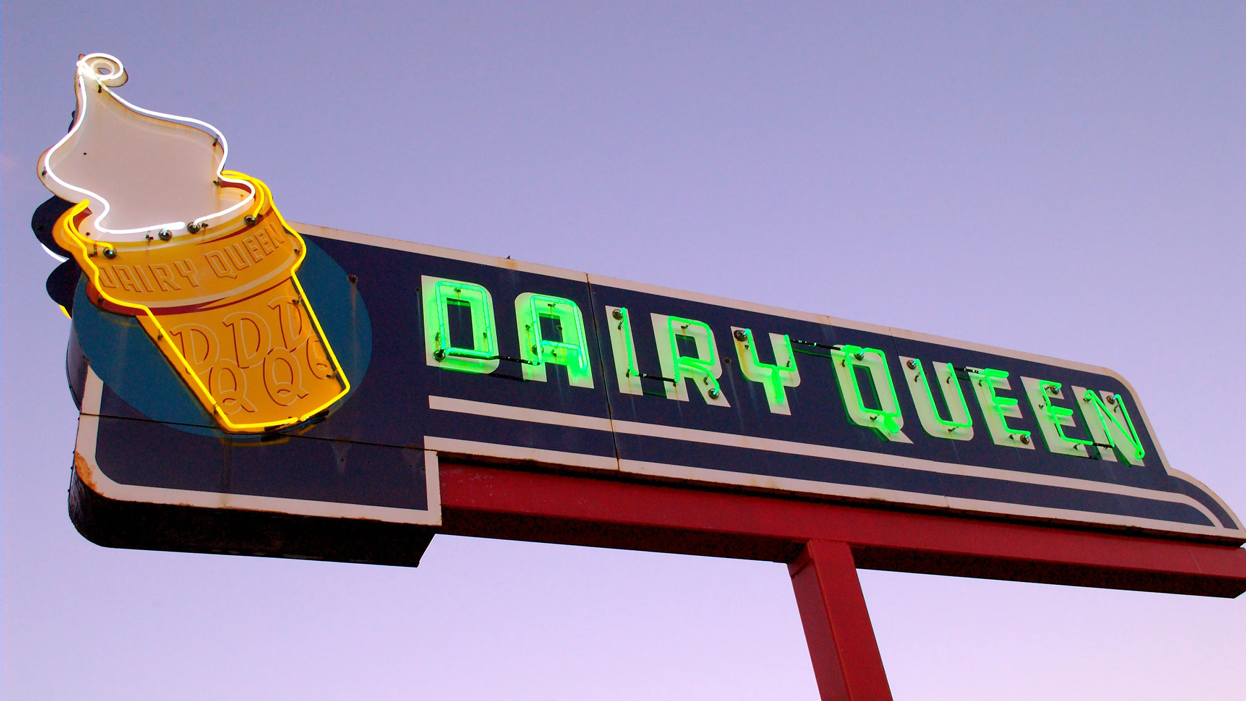 fastcompany.com - Sarah Fielding - Dairy Queen store closures: Beloved ice cream chain joins list of retailers to see locations shutter in 2026