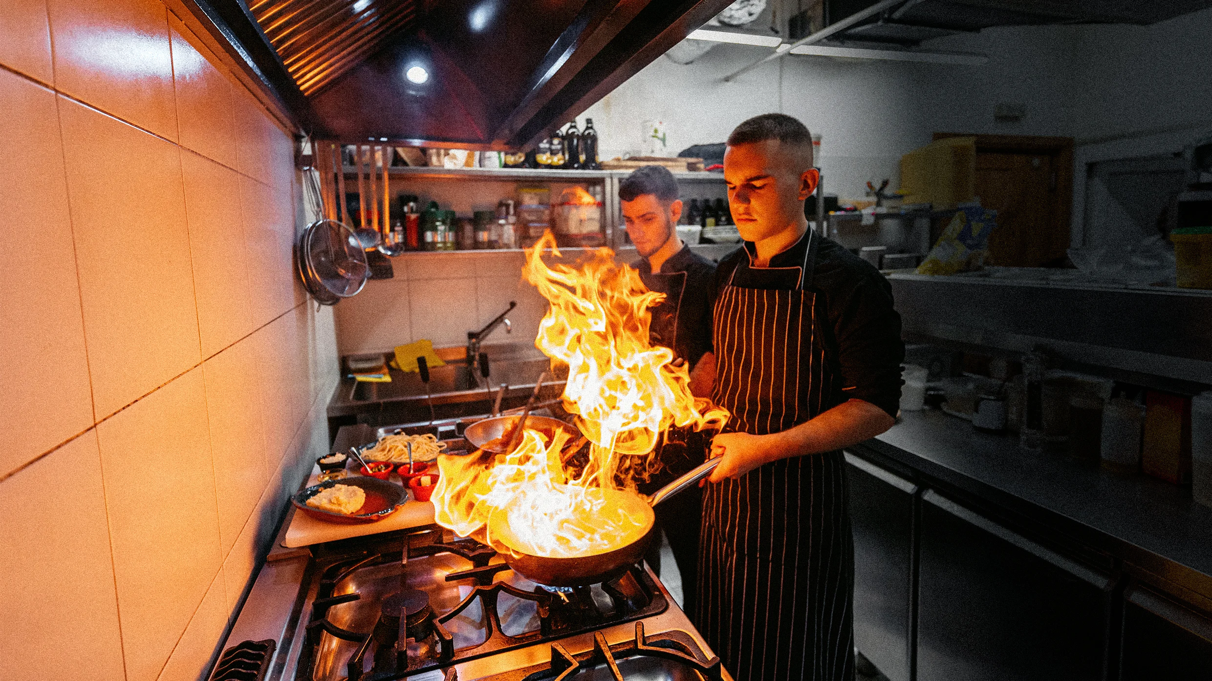 fastcompany.com - Kristin Toussaint - Restaurant workers are being exposed to dangerous heat and pollution from gas stoves: study