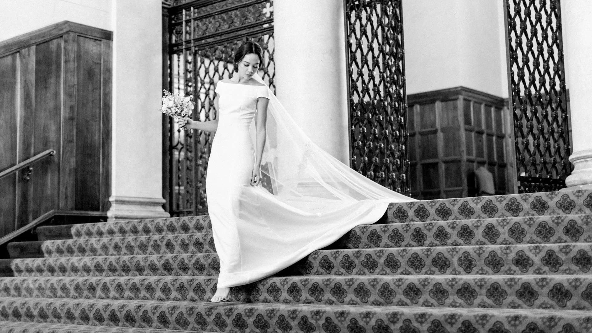 This startup made a Meghan-inspired wedding gown in size 24 - Fast Company