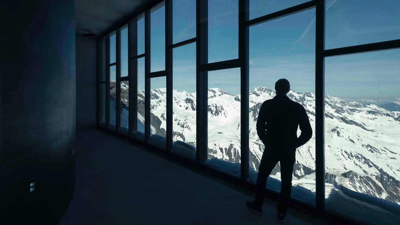 Inside 007 Elements in Austria | James Bond 007