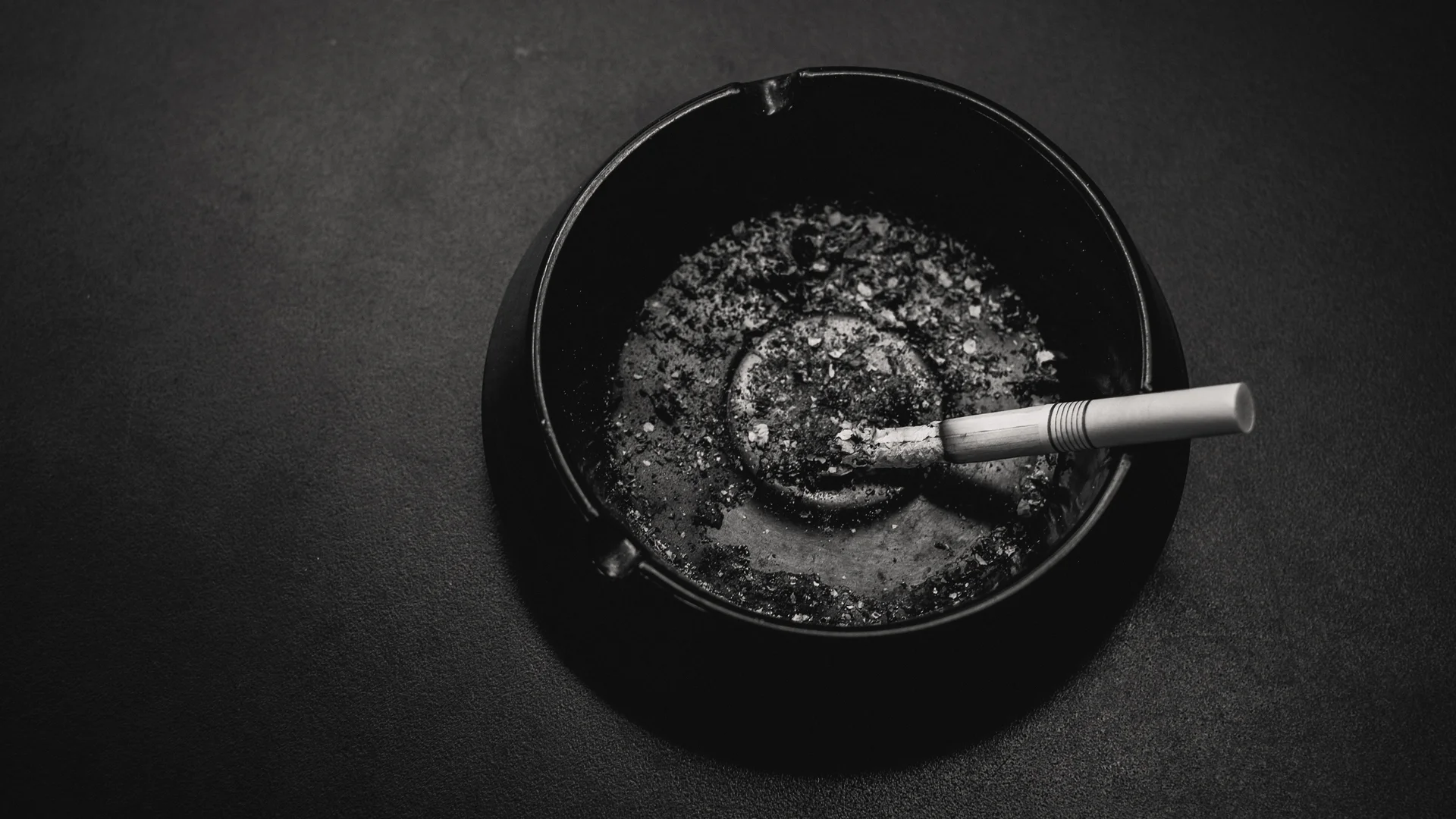 Tobacco companies' websites will now have health warnings