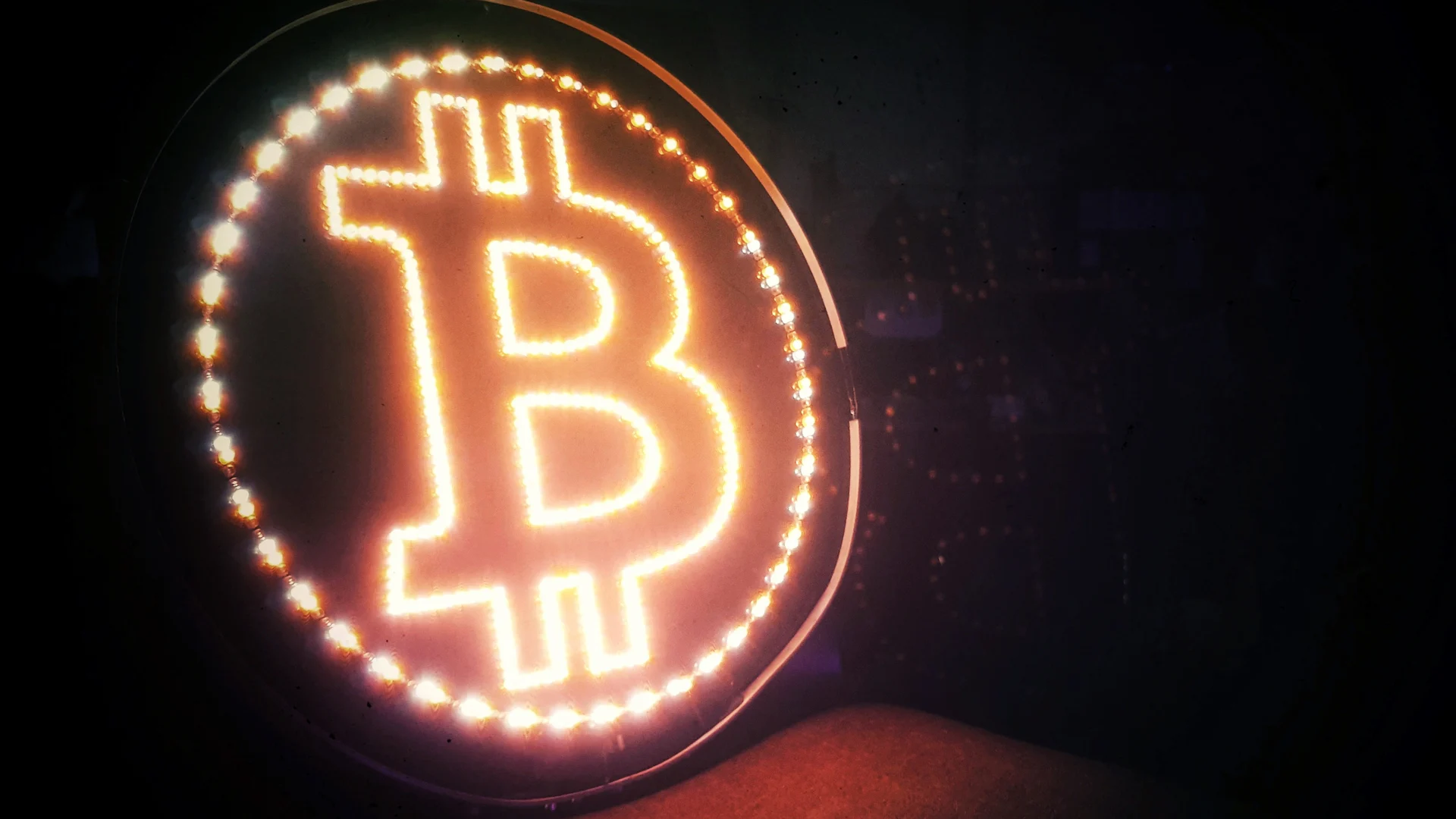 Report: The bitcoin boom may have been caused by price manipulation - Fast  Company