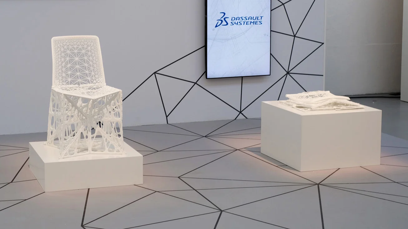 This folding chair is more structurally complex than some buildings ...