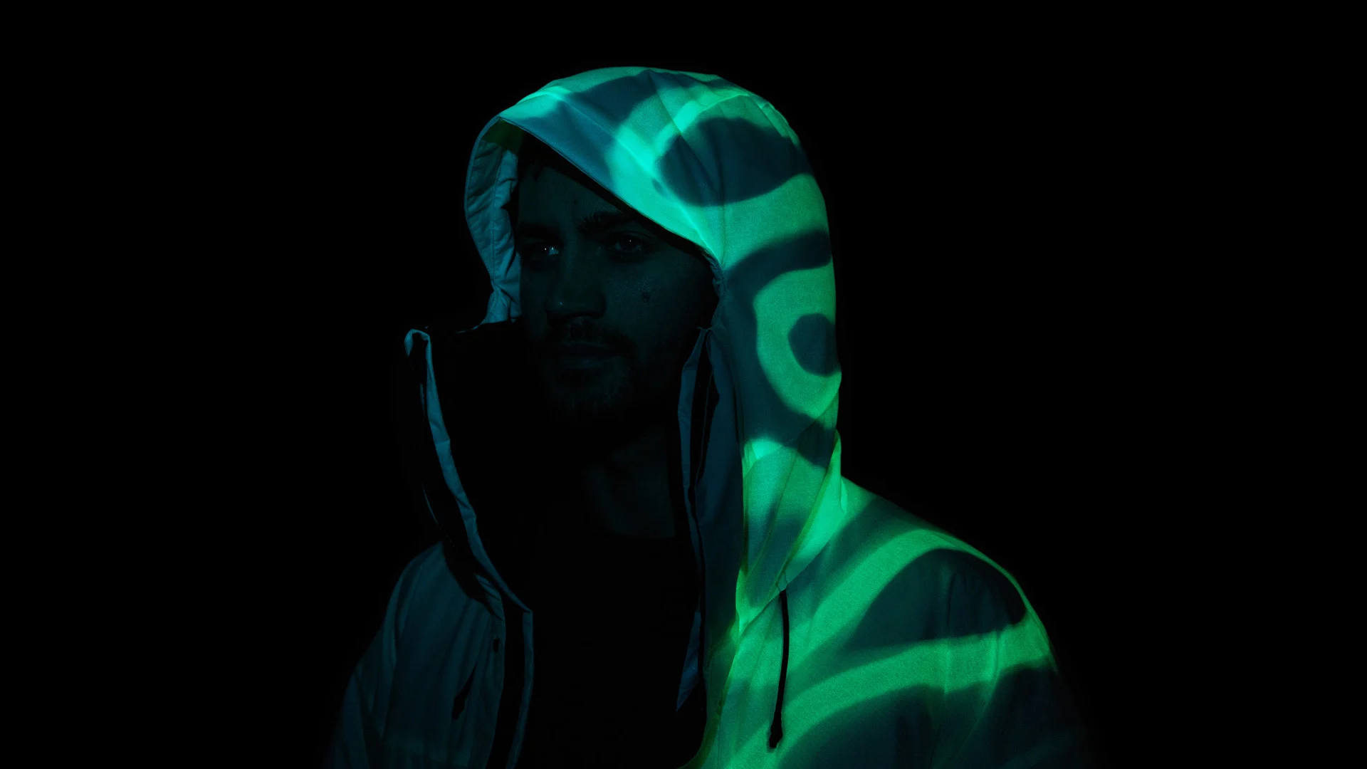 Glow in the dark puffer jacket online