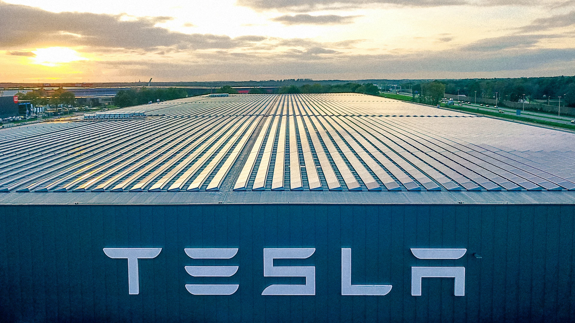 Elon Musk announces Teslas can now be bought with Bitcoin - Fast Company