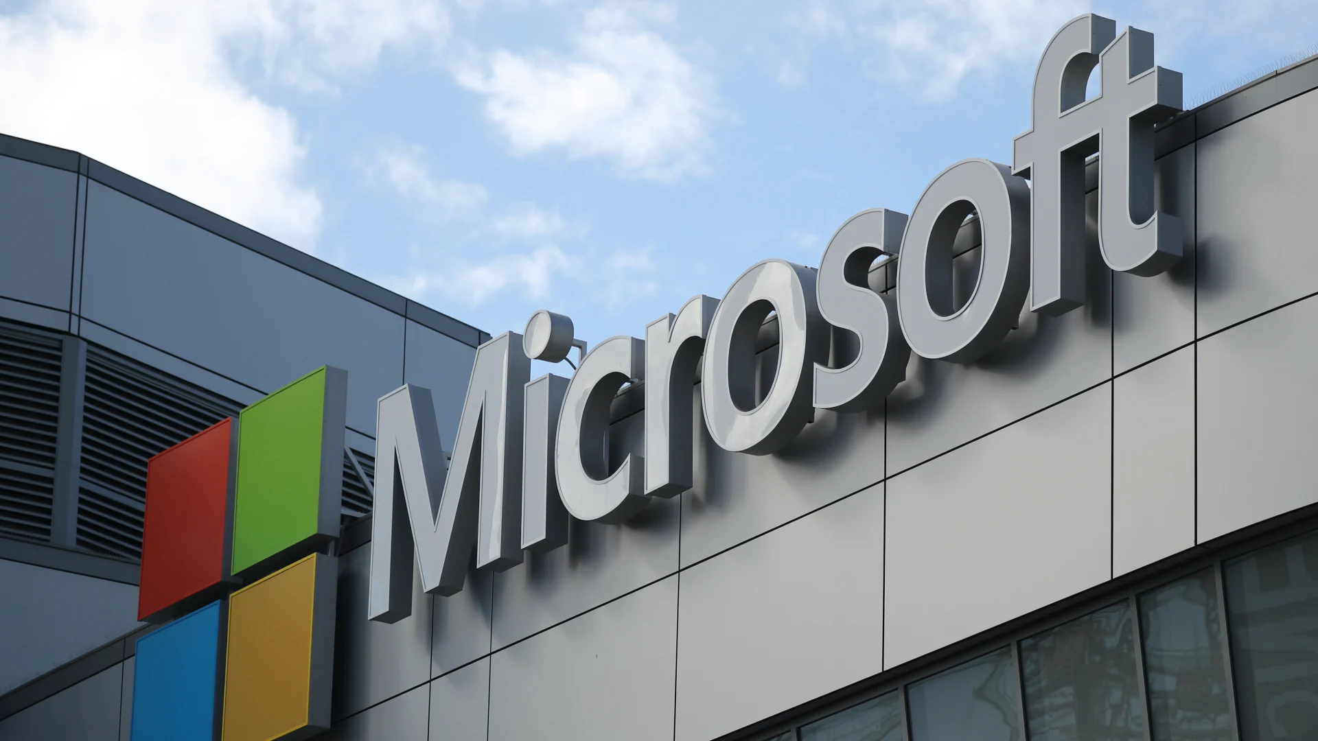 Microsoft hits $3 trillion in market cap for the first time