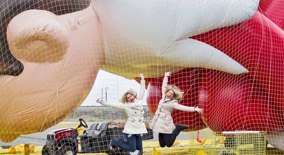 How Elf On The Shelf Went From Family Tradition To The Macy's ...