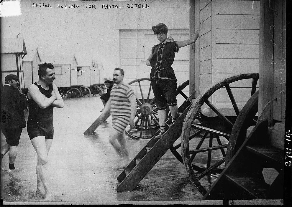 Victorian Bathing Machines So Men Couldn t Get Their Rocks Off