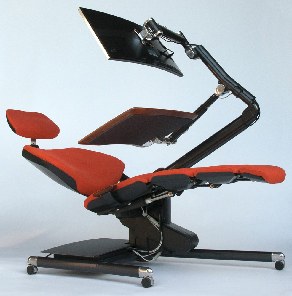 Instead Of Standing, Why Not Lie Down While You Work? This Desk Lets ...