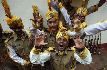 India Chases Google, Skype After BlackBerry Reprieve - Fast Company