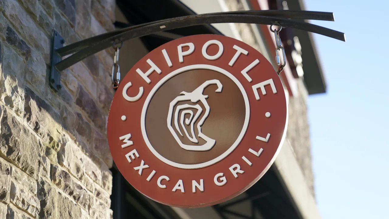 Chipotle may have violated workers’ unionization rights again, NLRB says