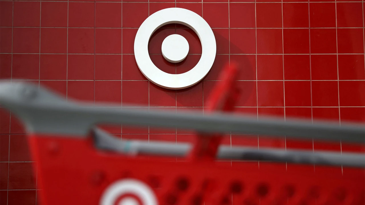 Target ramps up seasonal staffing, will hire nearly 100,000 workers