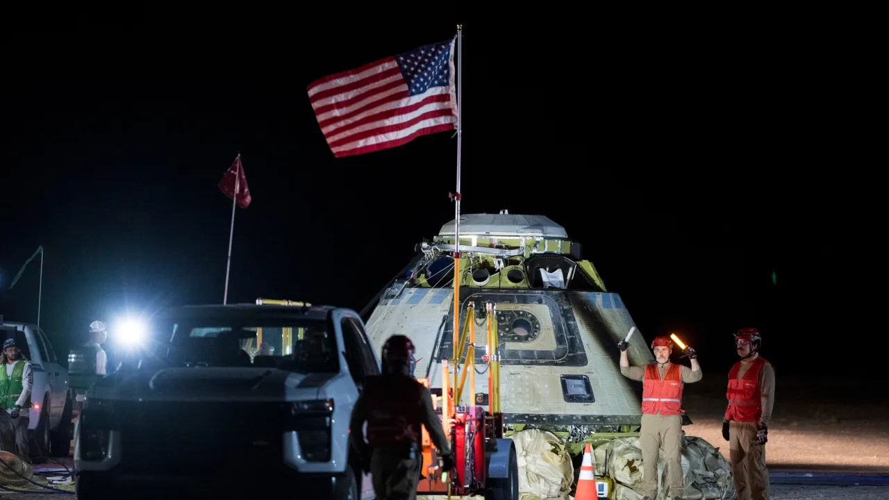 What a crewless Starliner capsule return means for NASA and Boeing, according to a former commander of the ISS