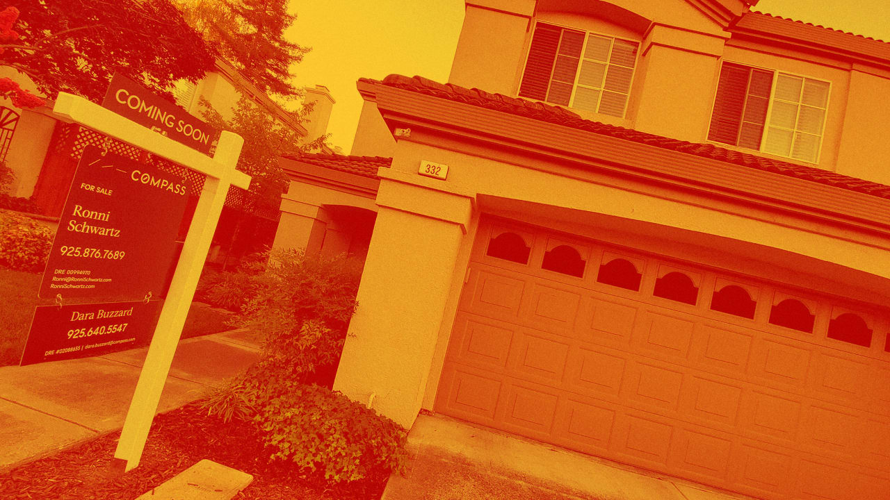 Compass’ lawsuit against Zillow highlights the growing power struggle in online real estate
