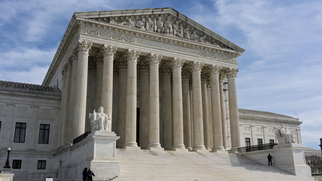 Supreme Court greenlights Trump’s mass federal layoffs