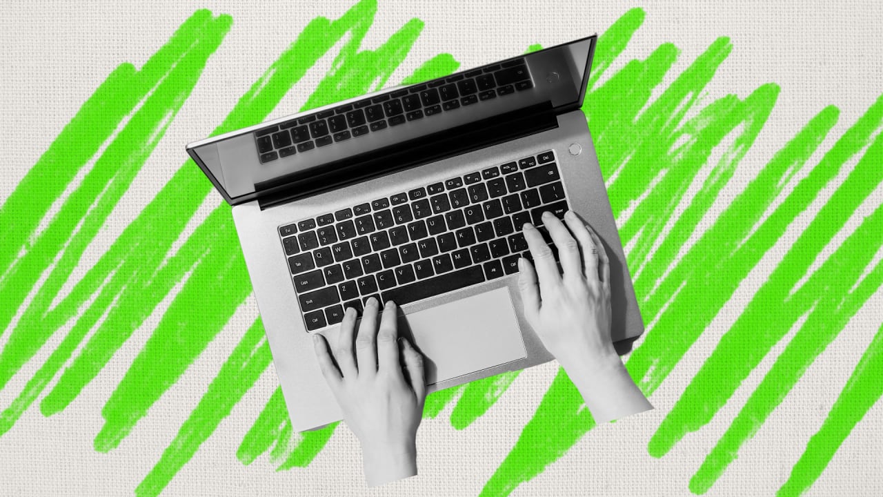 Struggling with creativity? You may be Googling too much, says new study