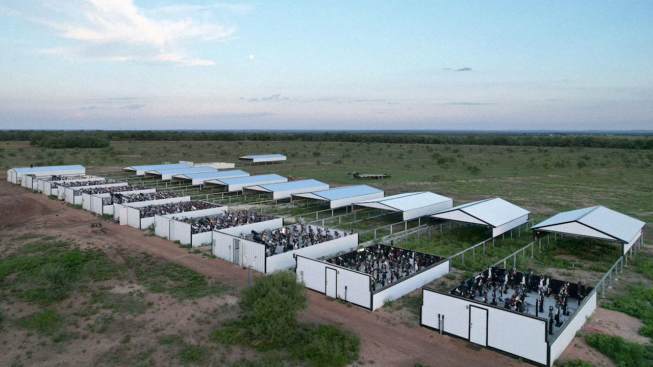 This Texas startup built a data center for the night sky with 400 telescopes