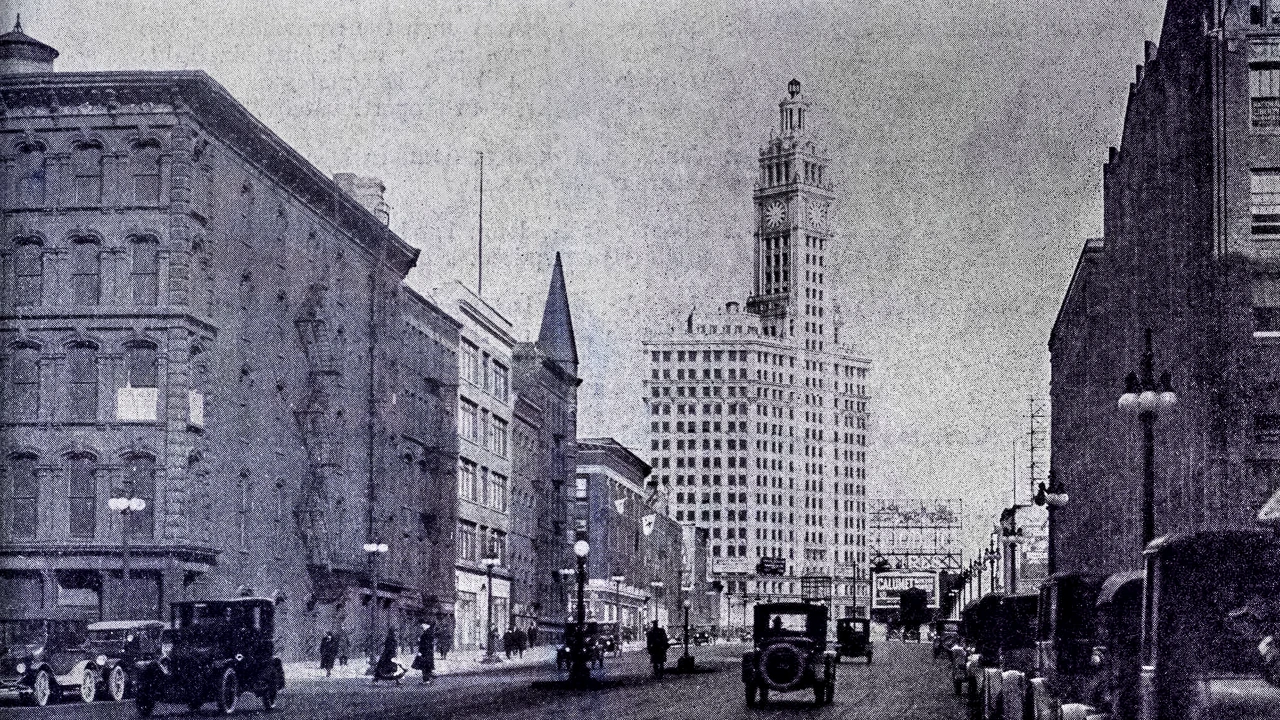 The Wrigley Building: the making of an icon