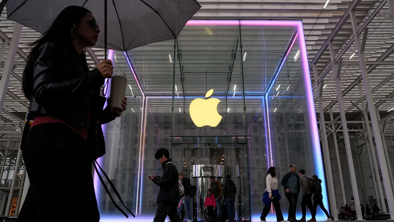 Apple shares are up 2% after iPhone maker posts strong Q3 results