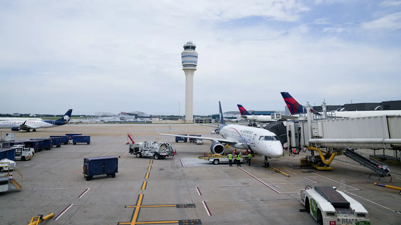 Airlines’ shares surge after airfare data shows pricing power returning