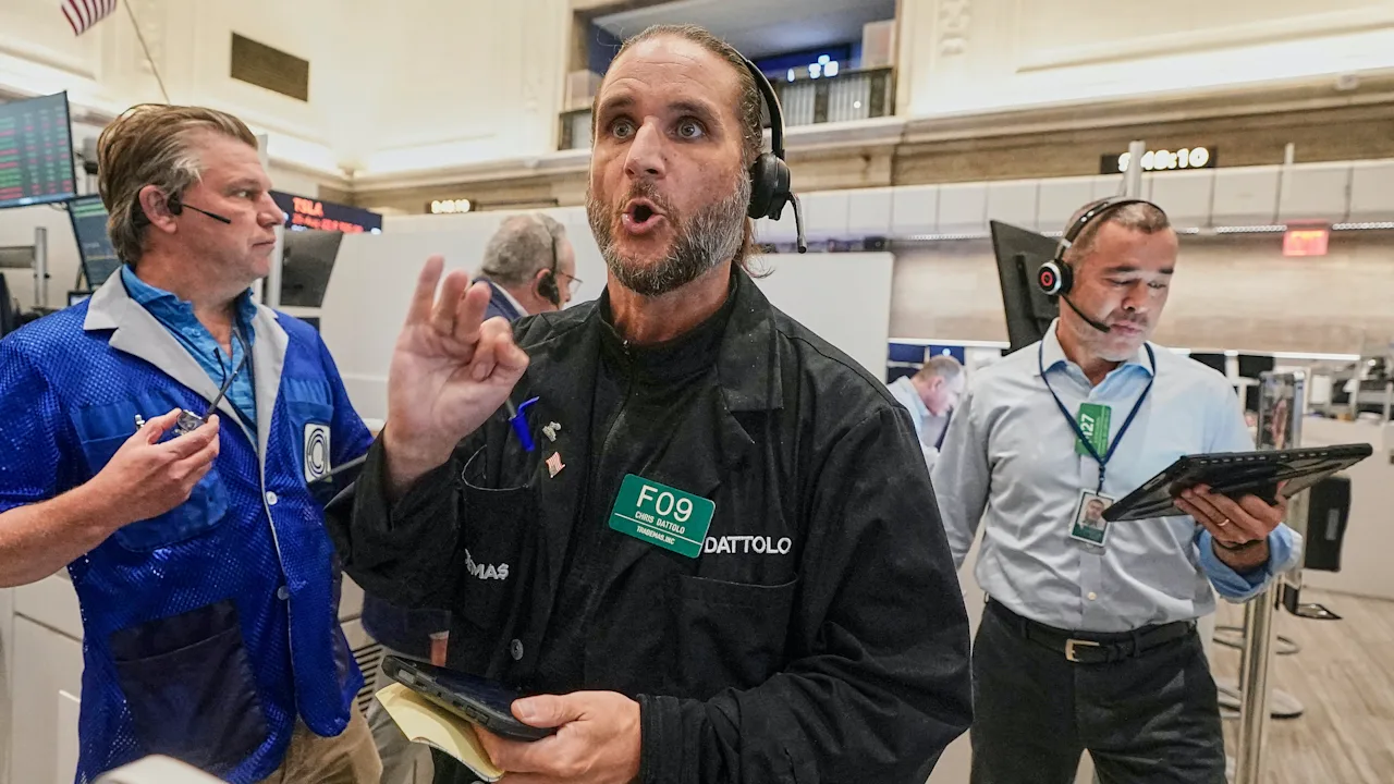 Stocks inch toward records after economic data and mixed earnings reports