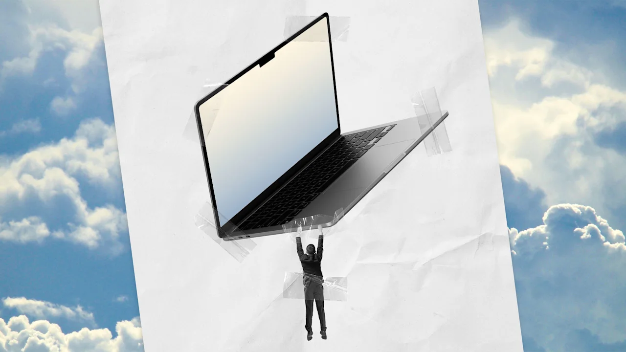 ‘Job hugging’ is the newest career trend: Here’s what it means—and why Gen Z is into it