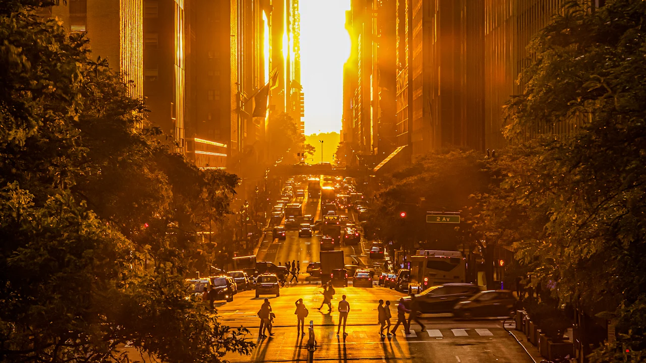 How tech pinpoints urban heat islands and makes cooling projects easier