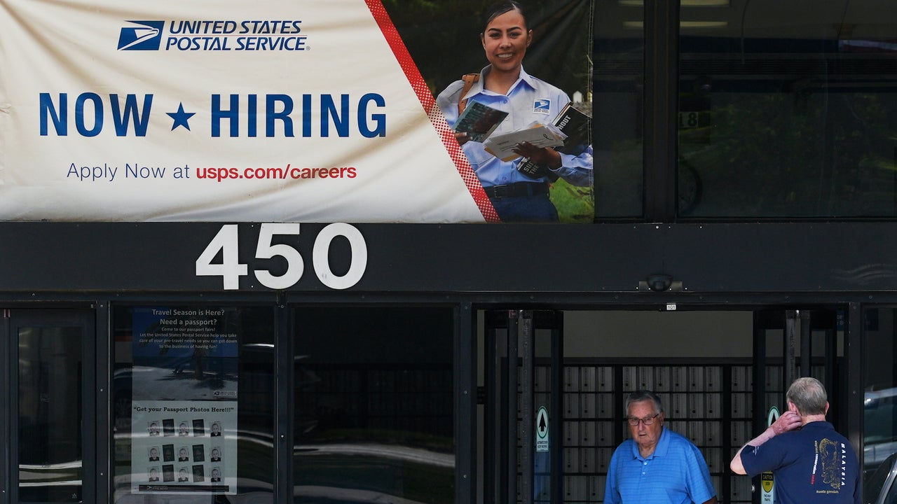 Job openings barely climb in August as the job market stays in an awkward place
