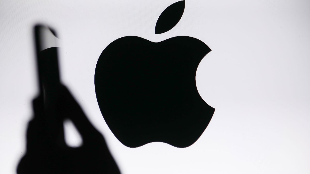 Intel wants a second bite at the Apple—and this time might be better Intel wants a second bite at the Apple—and this time might be better