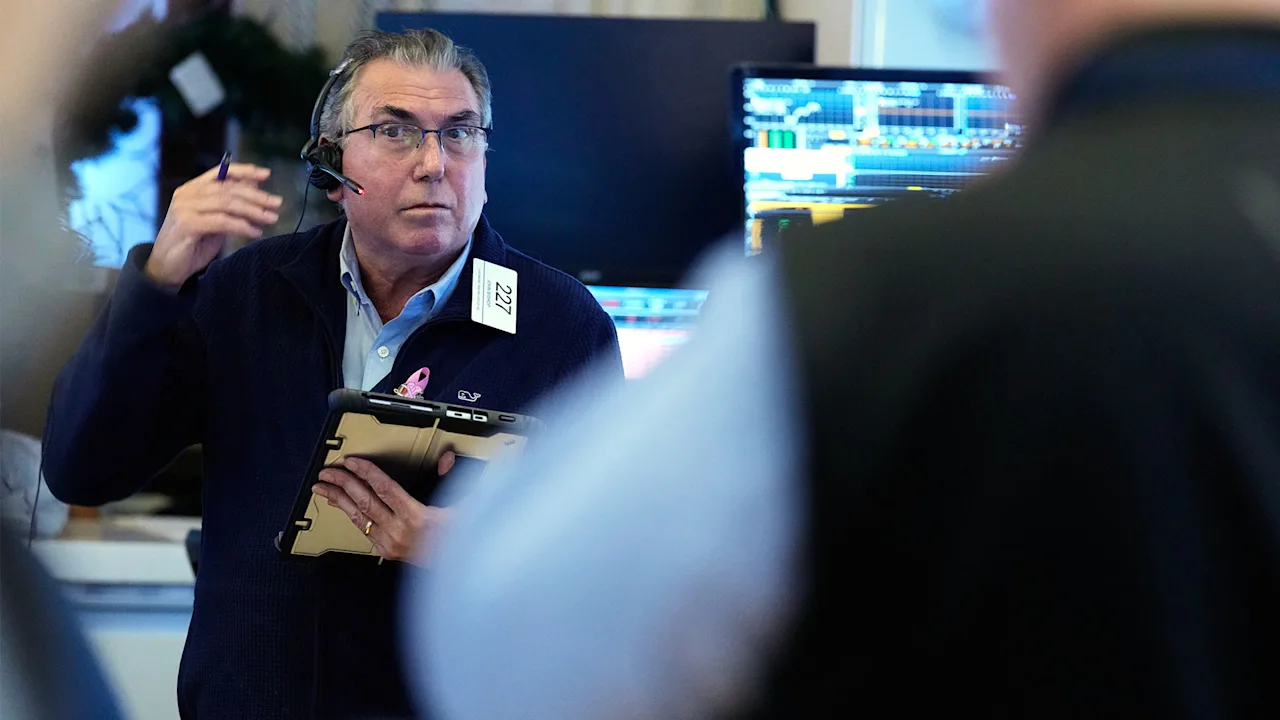 US Stocks Near Records as AI Deals Boost Tech, Global Markets React
