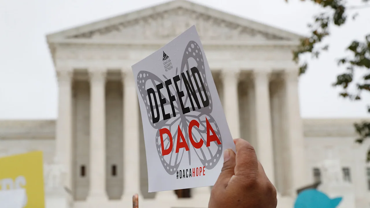 ¿Daca está de vuelta? Esto es qué se debe saber sobre los últimos cambios en el programa de inmigración de la era de Obama
