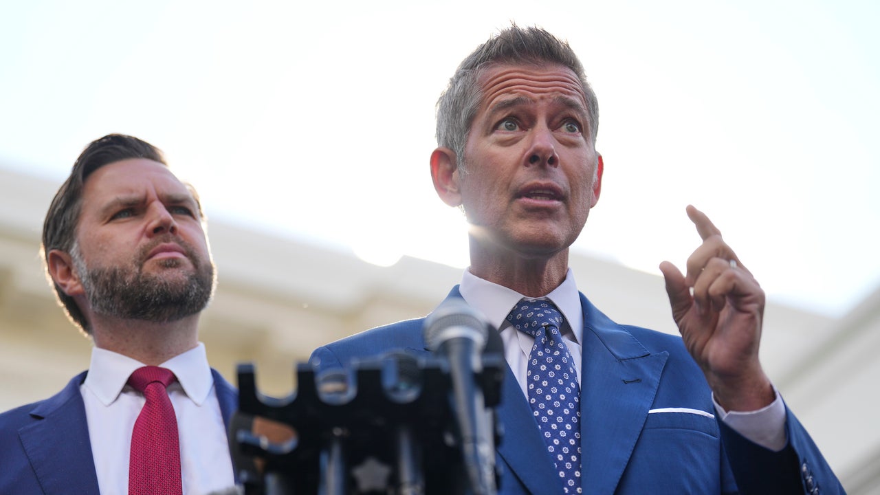Transportation secretary warns of ‘mass chaos’ in the skies if government shutdown continues
