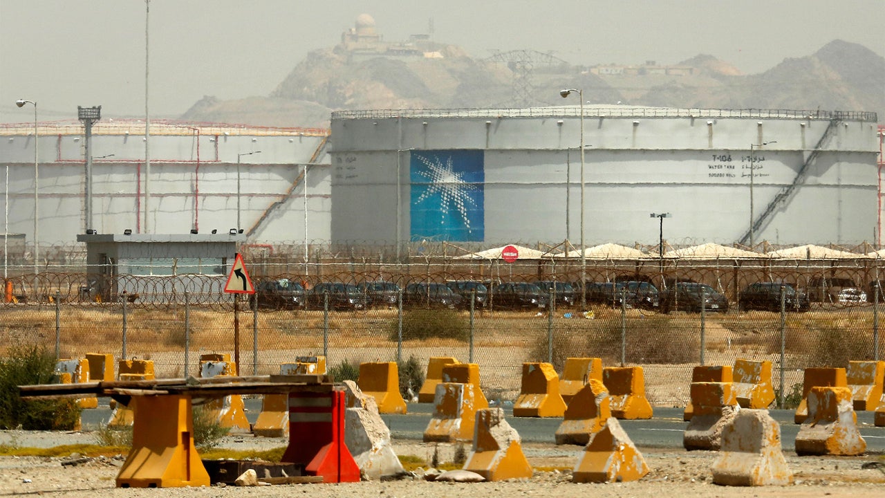 Saudi oil giant Aramco reports $26.9 billion profit in third quarter, beating expectations