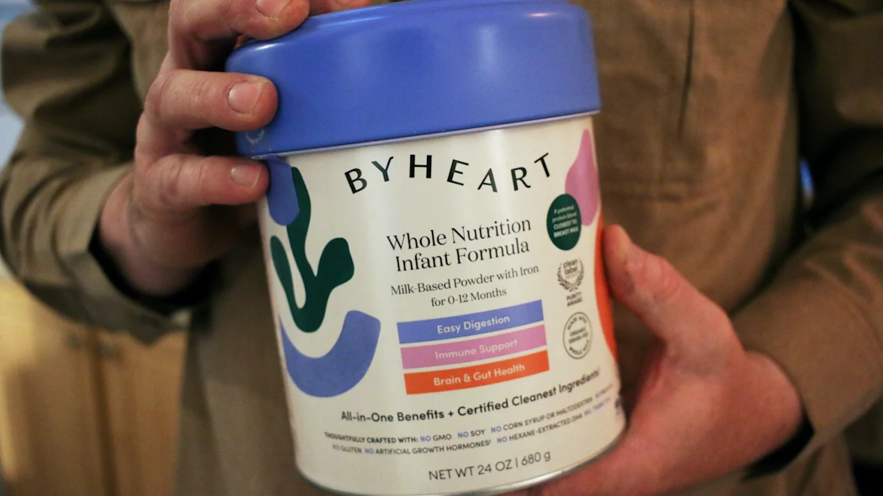 Uit tests blijkt dat alle teruggeroepen babyvoeding van ByHeart mogelijk besmet is met botulisme