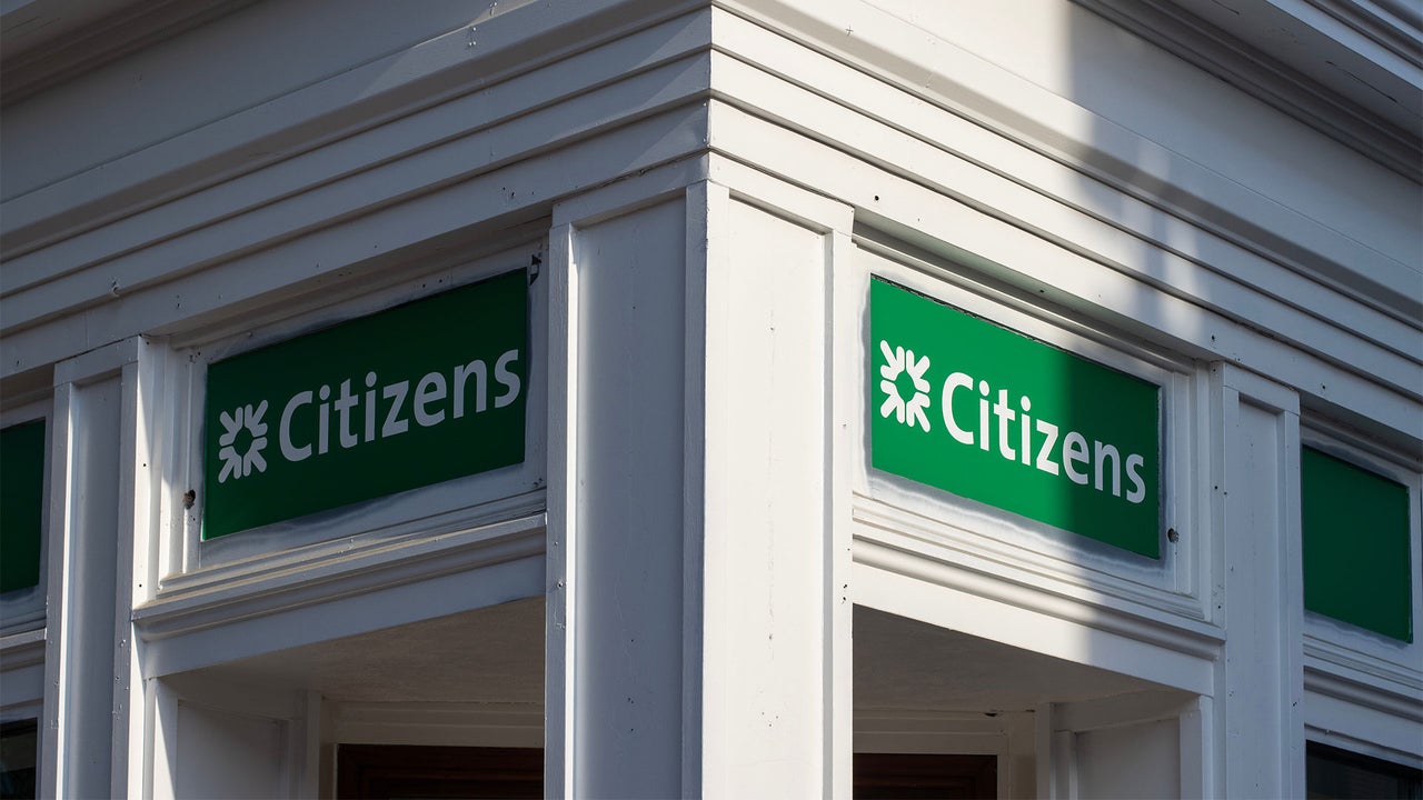 Citizens Bank is closing more than a dozen branches in 7 states: See the list of the doomed locations Citizens Bank is closing more than a dozen branches in 7 states: See the list of the doomed locations