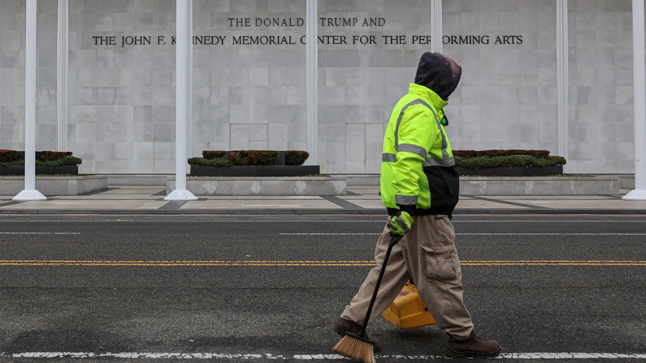 De naamswijziging van Trump in het Kennedy Center in DC veroorzaakt boycots op oudejaarsavond