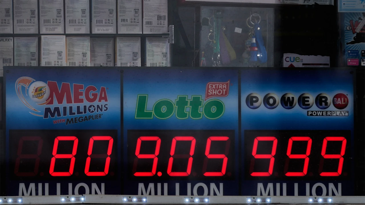 Terwijl Powerball omhoog schiet naar $1,25 miljoen, een blik op de 10 grootste jackpots die ooit in de VS zijn gewonnen