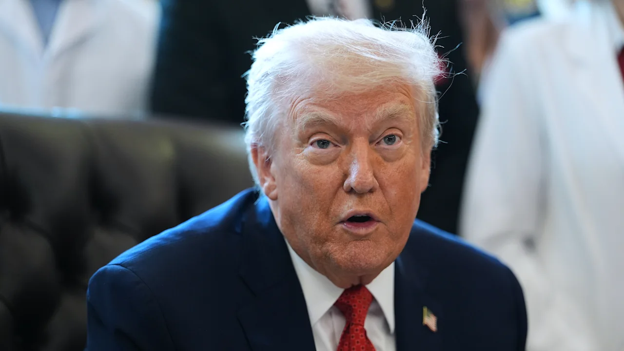 Staten zijn verdeeld over de vraag of ze de belastingvoordelen van Trump moeten volgen op het gebied van fooien, overuren en meer