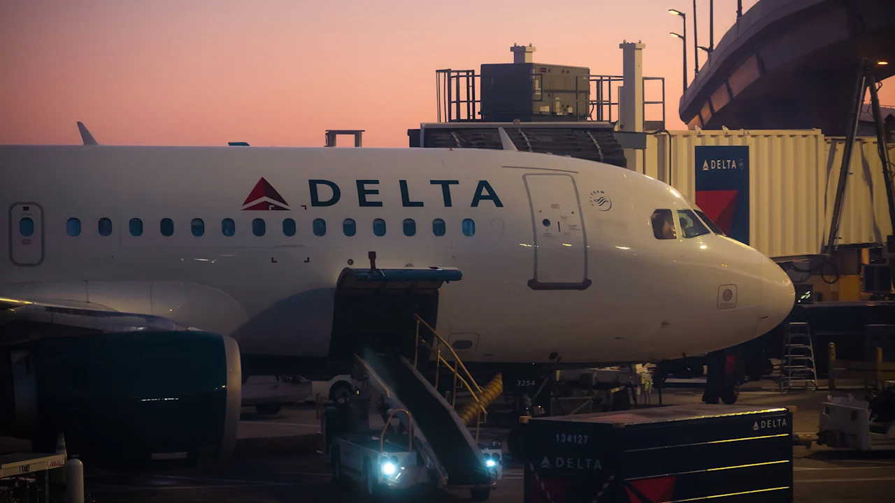 Delta Air Lines rapporteert een verlies van 0 miljoen als gevolg van de sluiting van de Amerikaanse overheid, de langste ooit gemeten