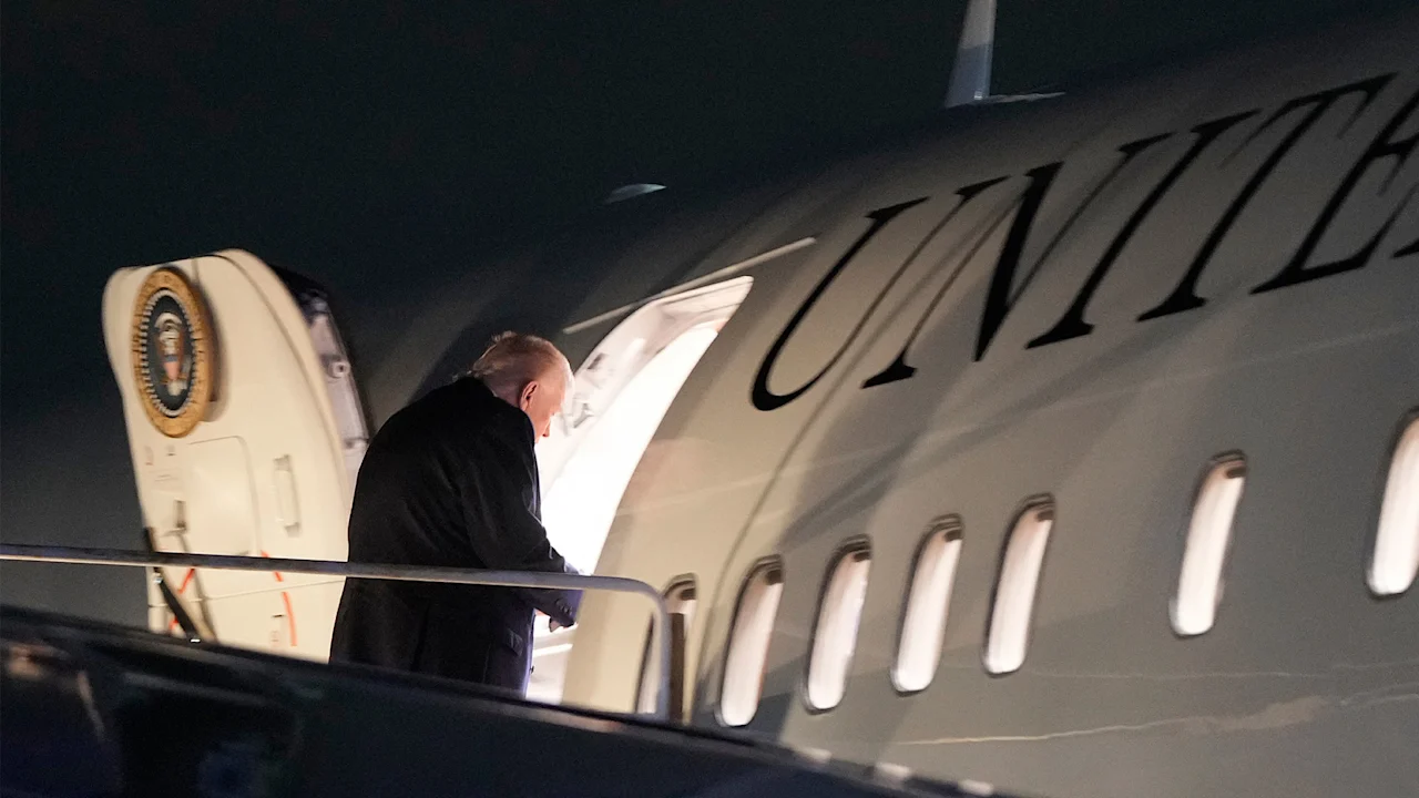 Trump signals plans for ExxonMobil in Venezuela after White House meeting