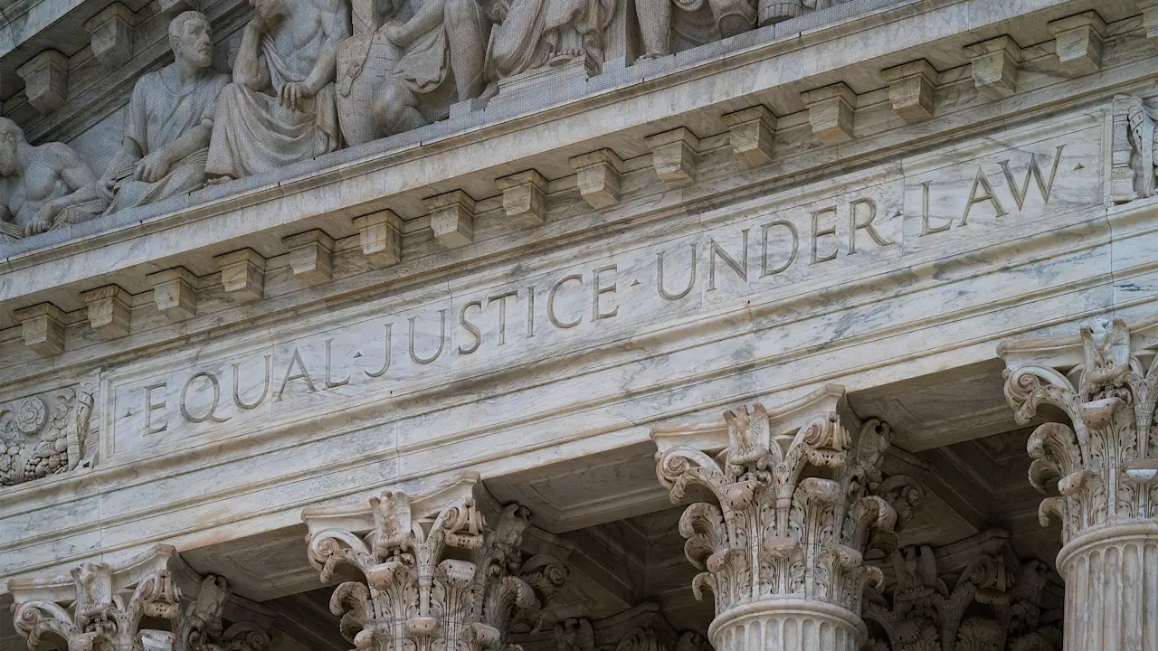 Volgens gegevens daalt het aantal moorden in de VS in tientallen steden, waaronder deze