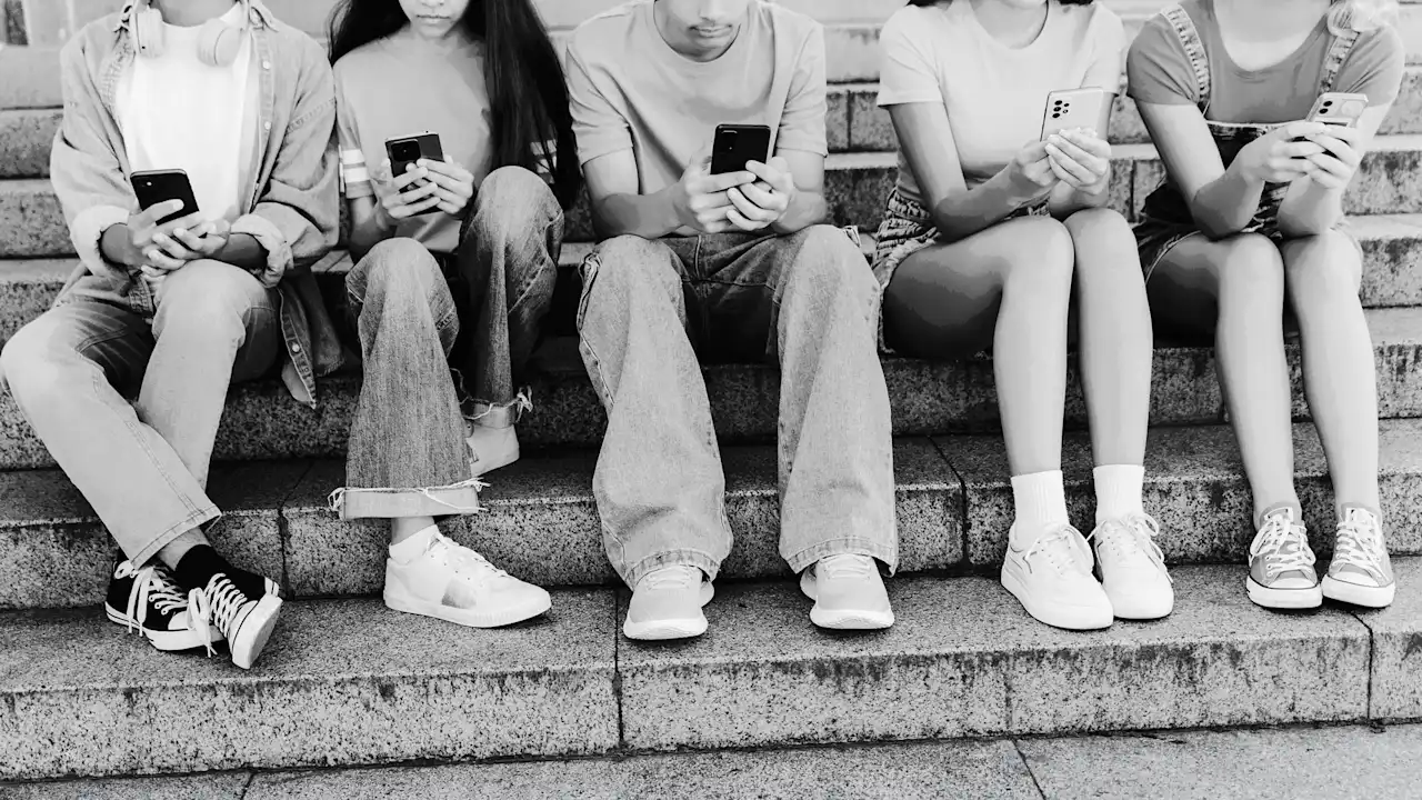 Frankrijk heeft zojuist een verbod op sociale media voor kinderen onder de 15 jaar goedgekeurd