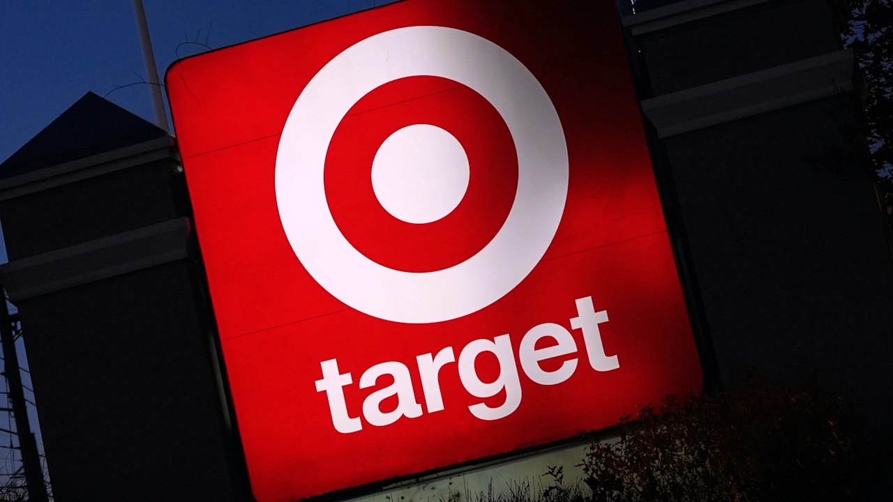 De CEO van Target verandert het leiderschapsteam in zijn eerste grote stap na zijn overname