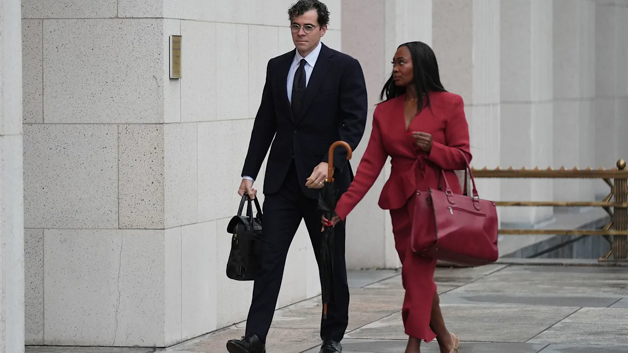 Instagram-chef Adam Mosseri getuigt over verslaving aan sociale media in historisch proces in Los Angeles