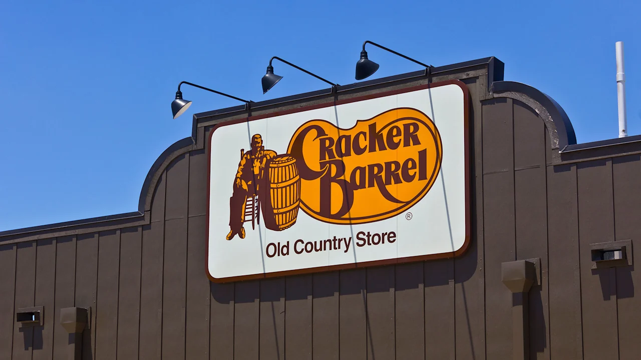 De nieuwe eetregel van Cracker Barrel is eigenlijk niet nieuw, zegt hij