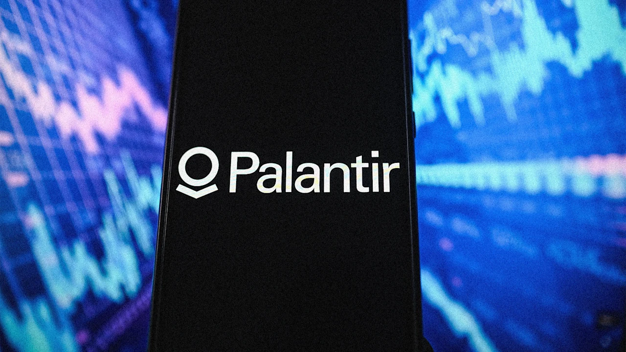 Trump start Anthropic op uit het leger. Palantir hielp het daar te brengen