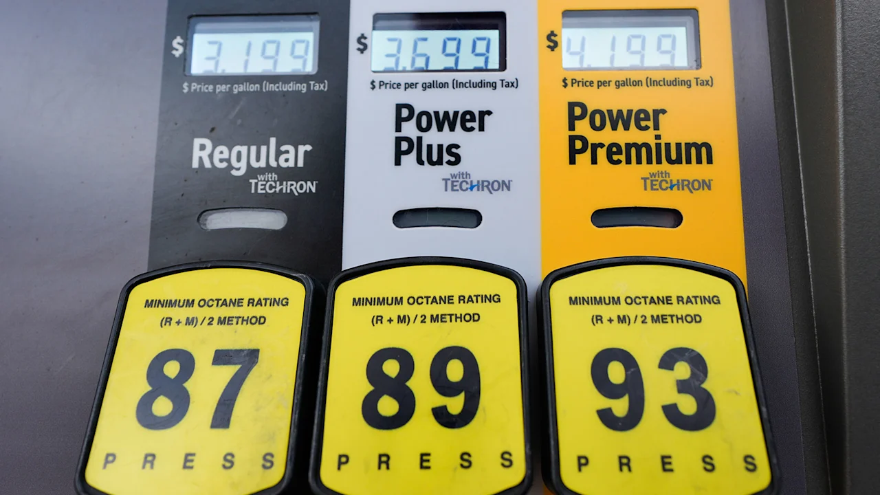 De olieprijzen stijgen naar $120 per vat nu Iran de nieuwe opperste leider benoemt