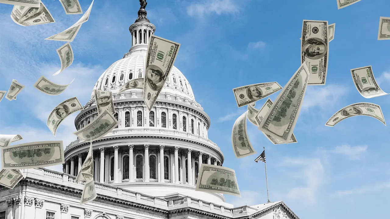 Belastingdag 2026: freebies en aanbiedingen van Krispy Kreme, Grubhub en meer kunnen uw IRS-pijn helpen verzachten