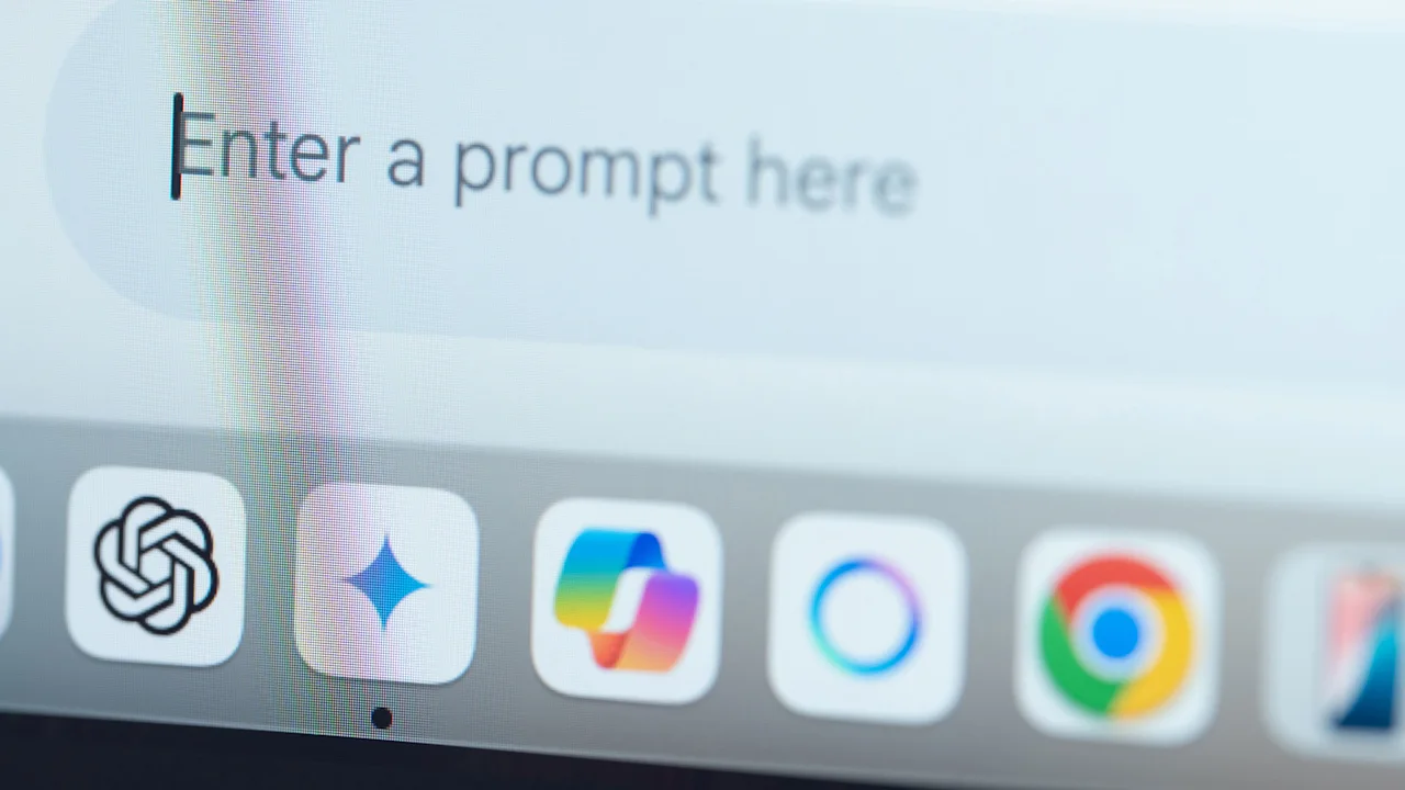 Werknemers gebruiken AI om tijdens het werk te leren, ook al maakt 65% zich zorgen over de nauwkeurigheid