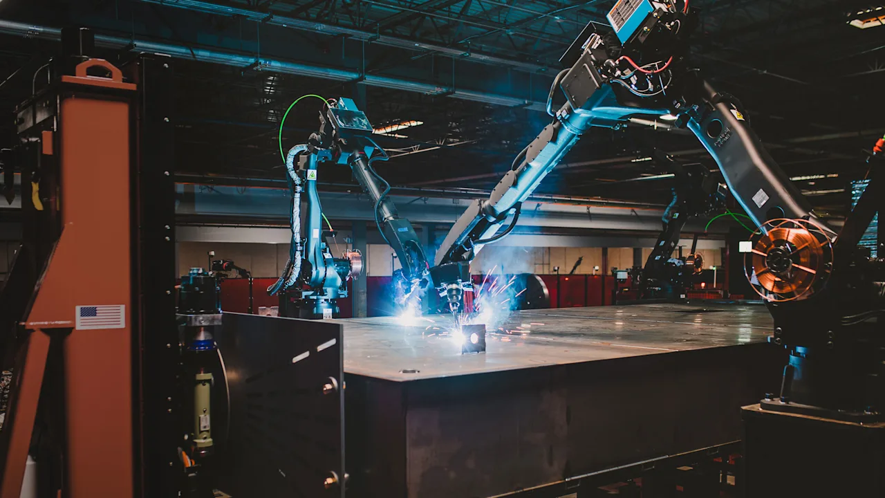 This autonomous welding robot may be the future of advanced manufacturing